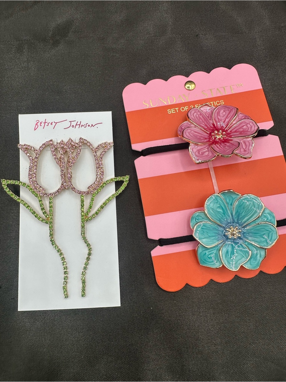 NWT Betsey Johnson Tulip Earrings & Sunday State Flower Hair Ties Lot